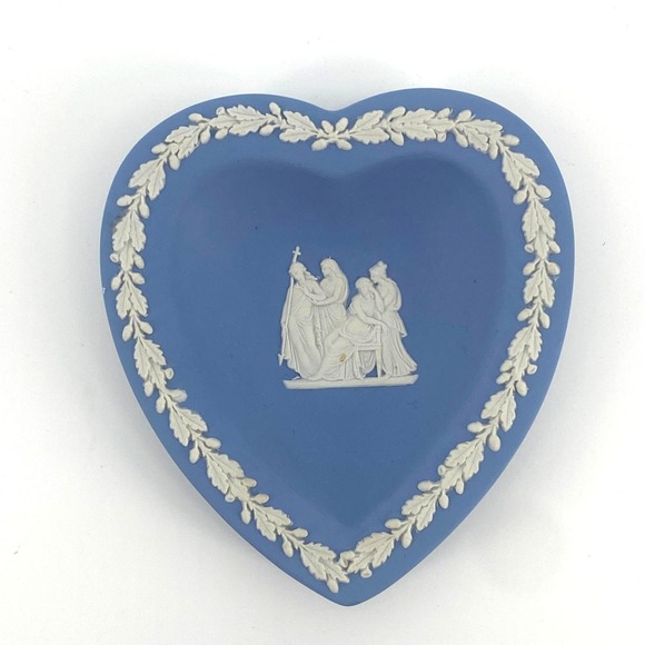 Wedgwood Other - Vintage Wedgwood Jasperware Heart Shaped Blue & White Trinket Dish Ashtray 4.5"
